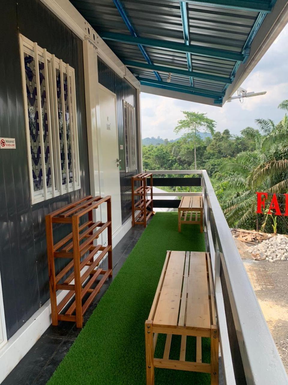 Farhani Cabin Stay Kampong Batu Lima Exterior foto